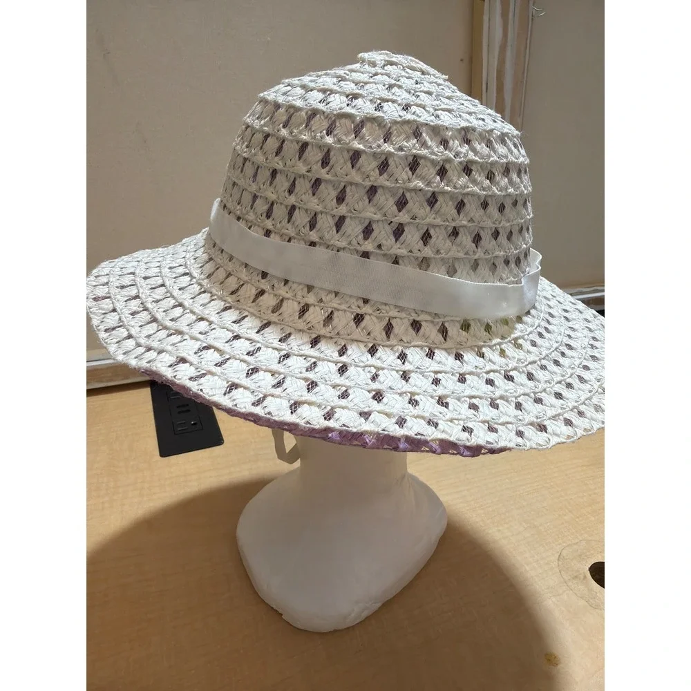 Girls White Purple Woven Straw Sun Hat Pink Flower Ribbon Accent Chin Strap